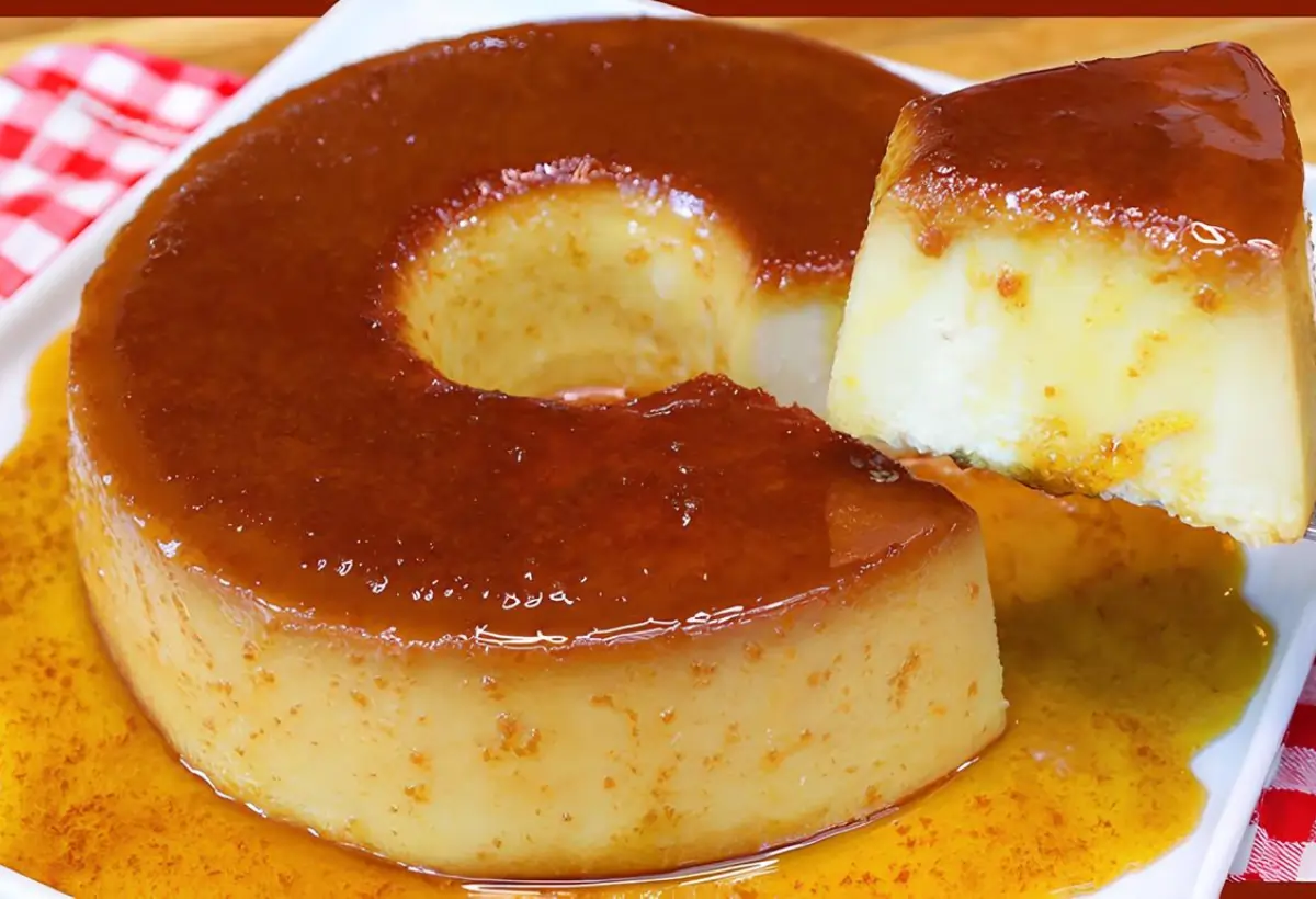 Um pudim de pão português.