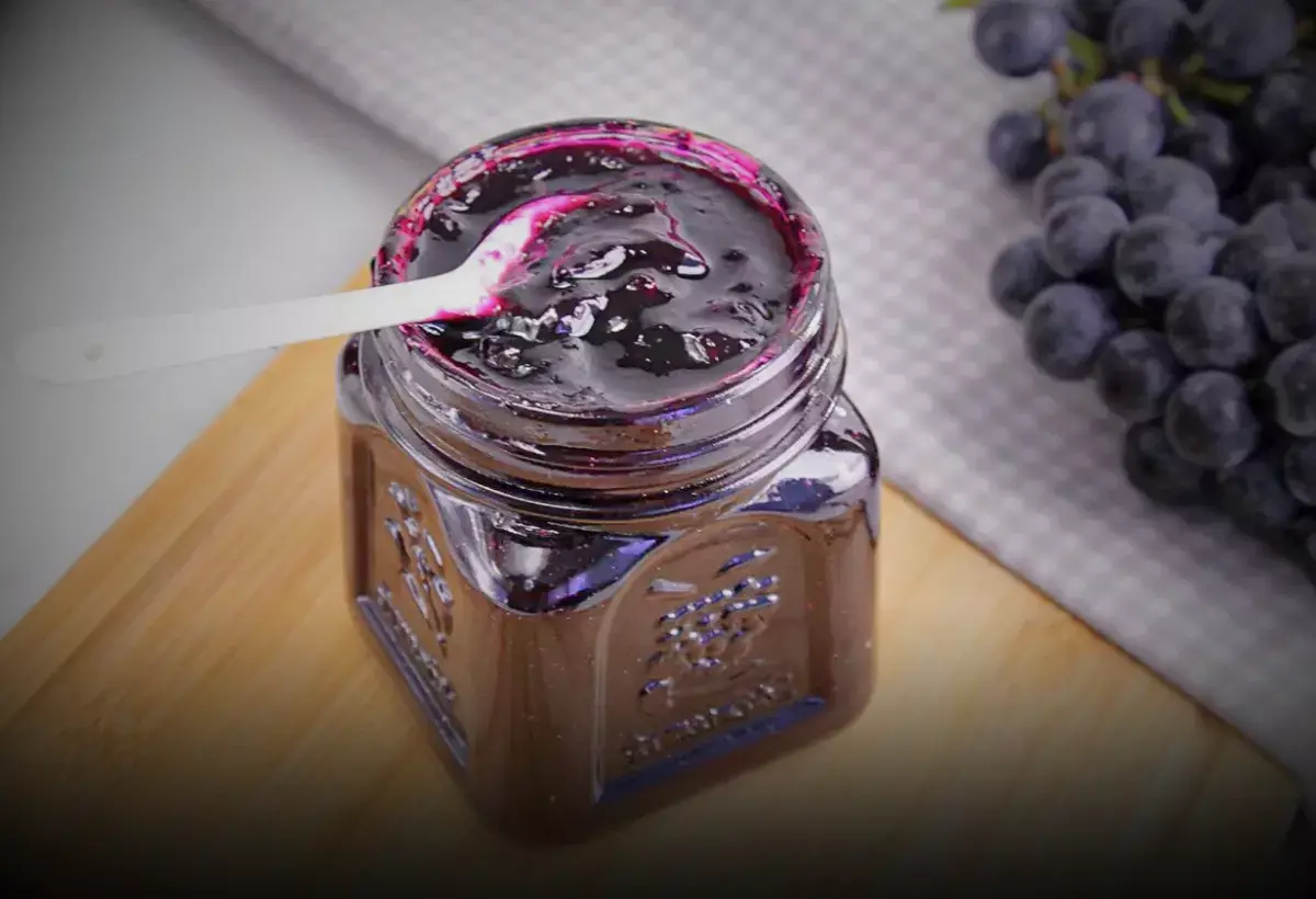 Geleia de Uva: Receita com 3 Ingredientes