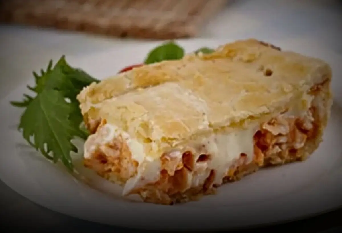 Torta de Frango com Requeijão Cremoso