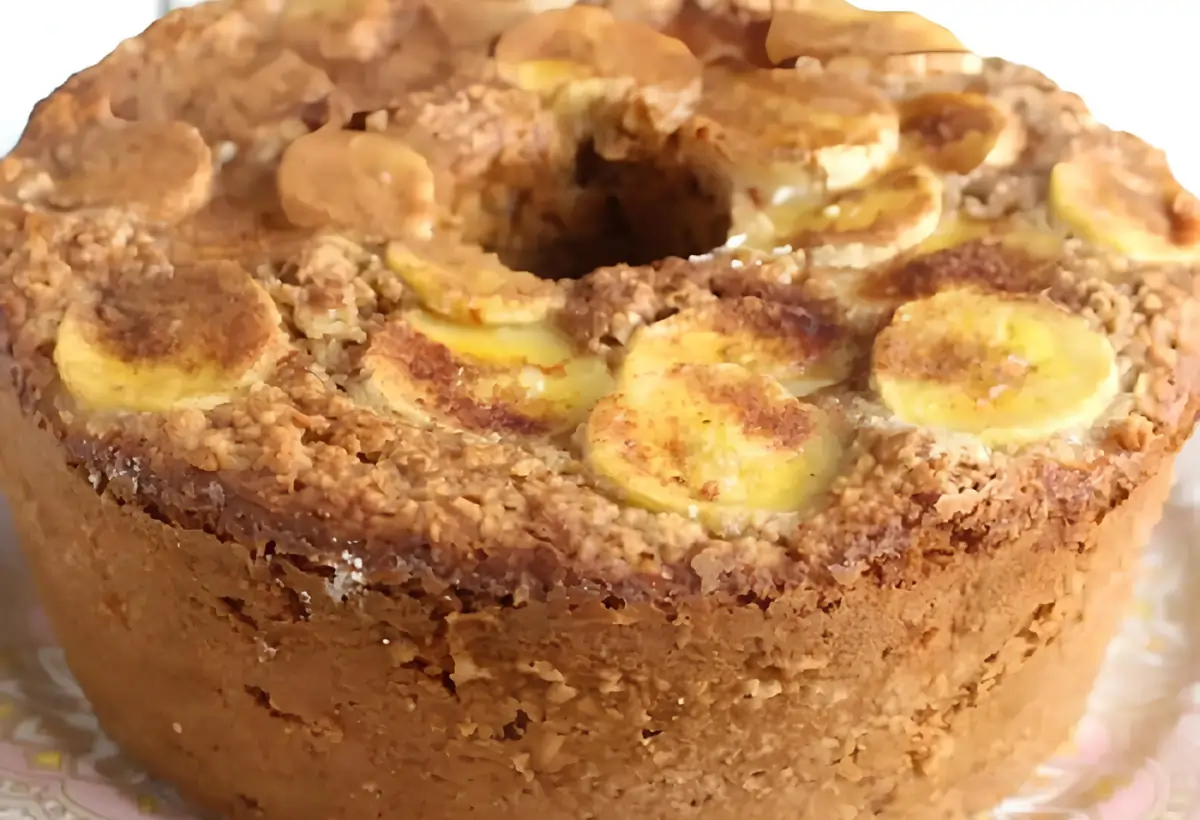 Receita de Bolo com Casca de Banana e Aveia