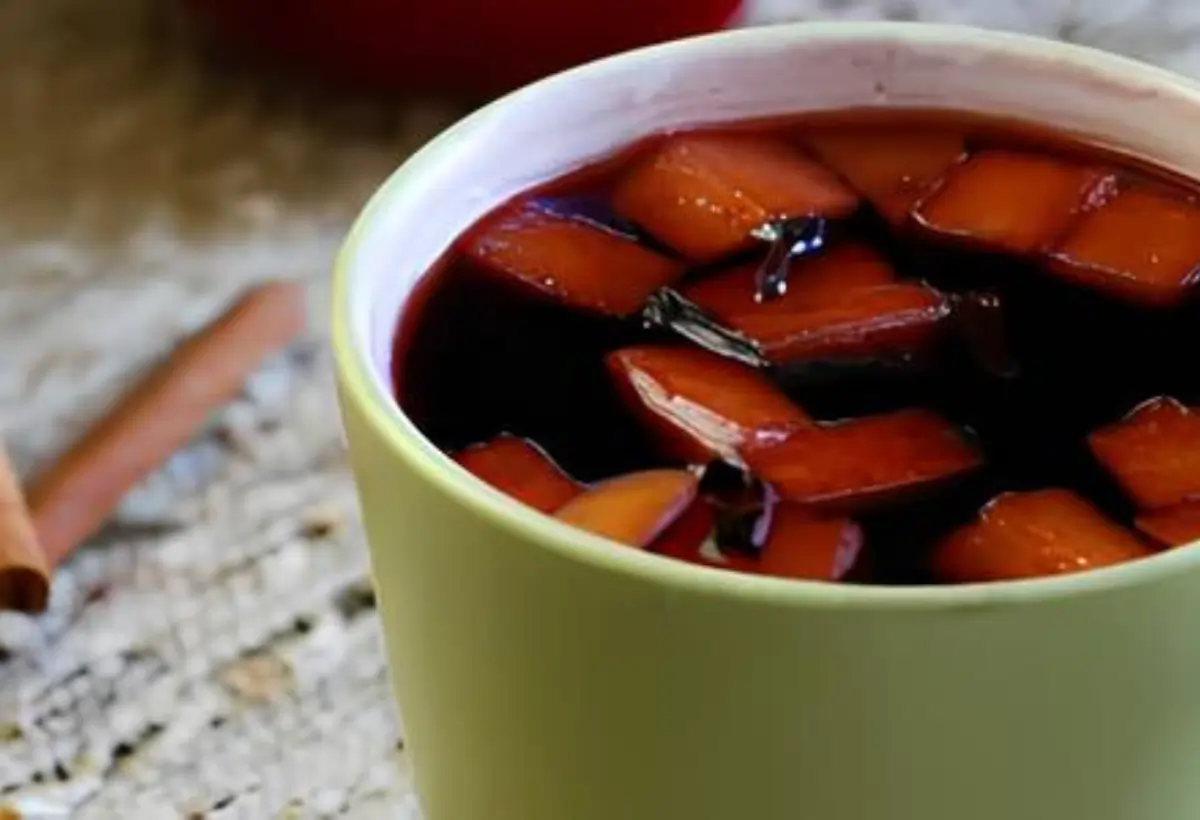 Receita de Vinho Quente com Gengibre