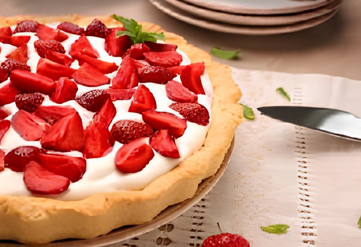 Torta de Morango com Chantilly