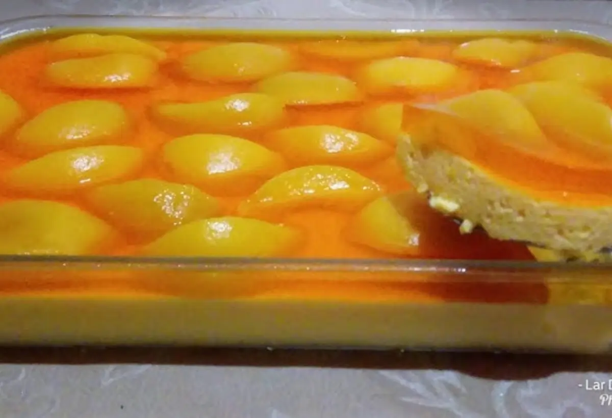 Mousse de Pêssego com Gelatina