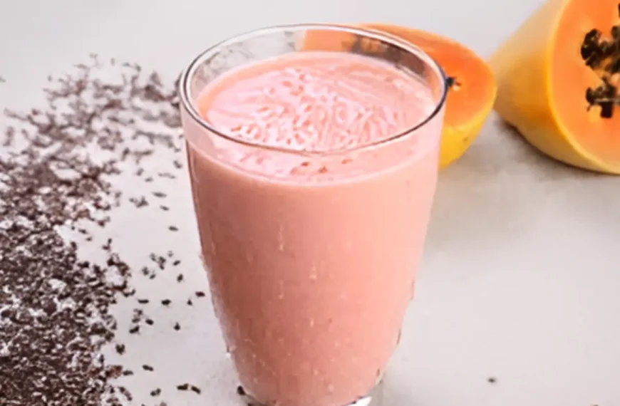 Smoothie Detox de Papaia e Linhaça