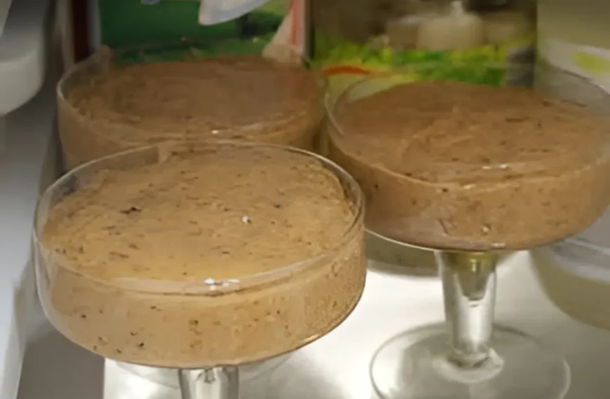 Receita Rápida de Mousse de Ameixa