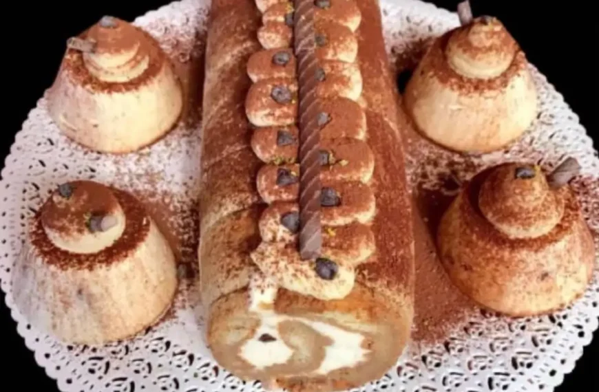 Rocambole de Biscoito Champanhe com Creme de Mascarpone e Leite Condensado